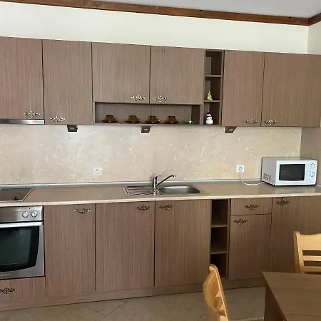 Aparthotel One Bedroom In Gated Complex 3*