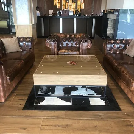 One Bedroom In Gated Complex 3*