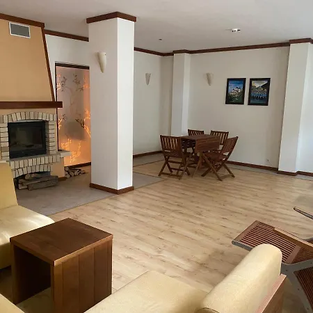 One Bedroom In Gated Complex Банско