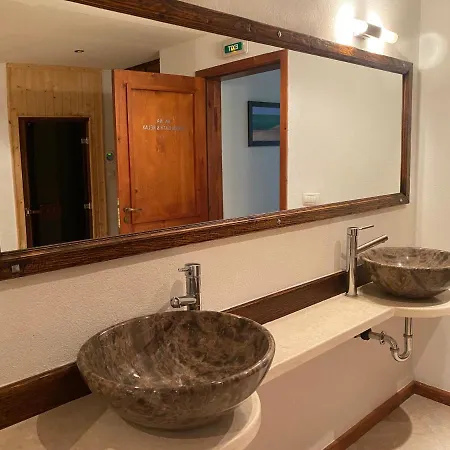 One Bedroom In Gated Complex Апартхотел 3*