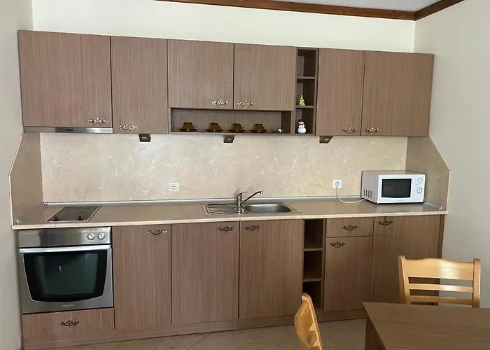 Апарт-отель One Bedroom In Gated Complex 3*