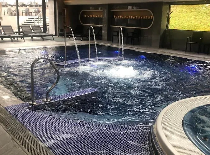 One Bedroom In Gated Complex Апарт-отель Банско