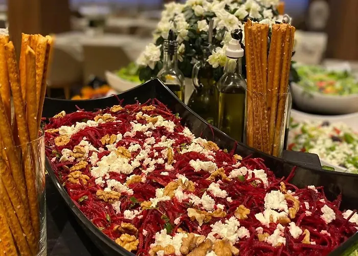 Апарт-отель One Bedroom In Gated Complex