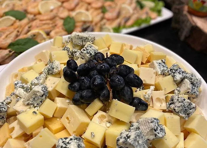 One Bedroom In Gated Complex 3*