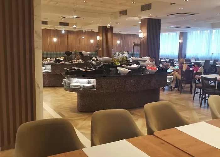 One Bedroom In Gated Complex Апарт-отель Банско